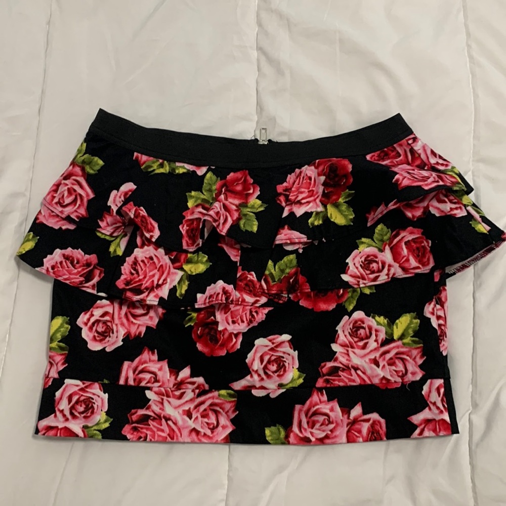 Double flare skirt